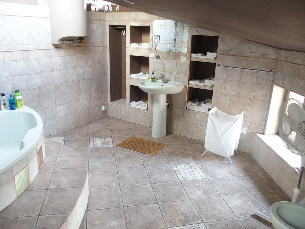 Flat In Central Poznan Apartment ภายนอก รูปภาพ